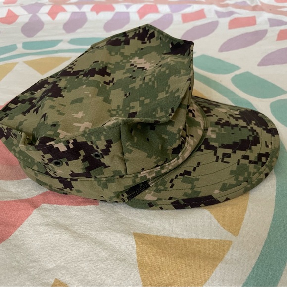 U.S. Navy Working Type III Cap - Picture 4 of 10